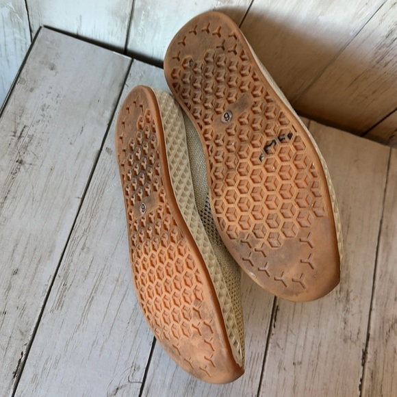 Urban Sport Beige Knit Casual Sneakers Breathable Mesh Lace-Up Comfort Size 6 - Picture 8 of 9